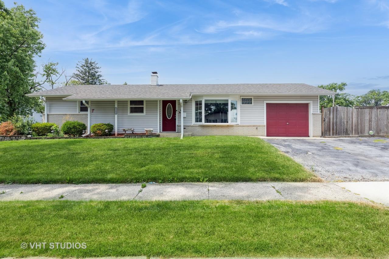 5500 Lapalm Dr., Oak Forest, IL 60452