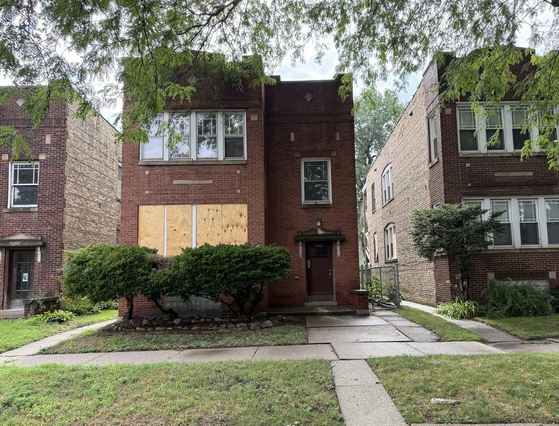 7148 S Eberhart Ave., Chicago, IL 60619