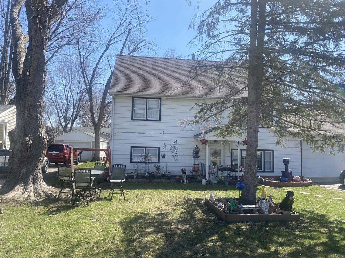 1716 Rogers Ave., Mchenry, IL 60050