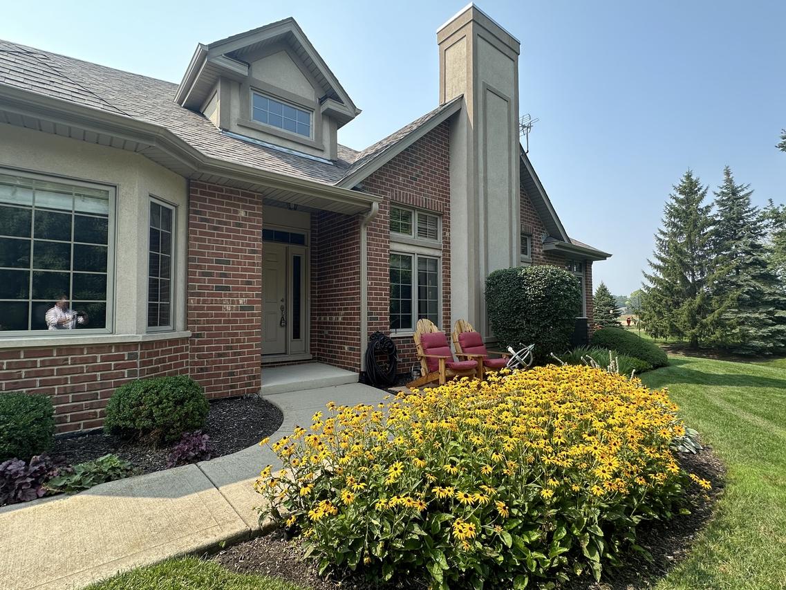 21 Shadow Creek Cir., Palos Heights, IL 60463