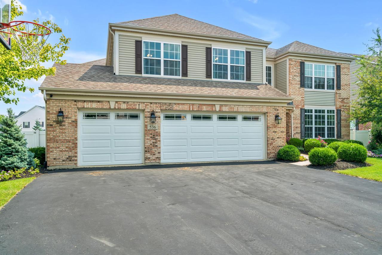536 Sonoma Dr., Bolingbrook, IL 60490