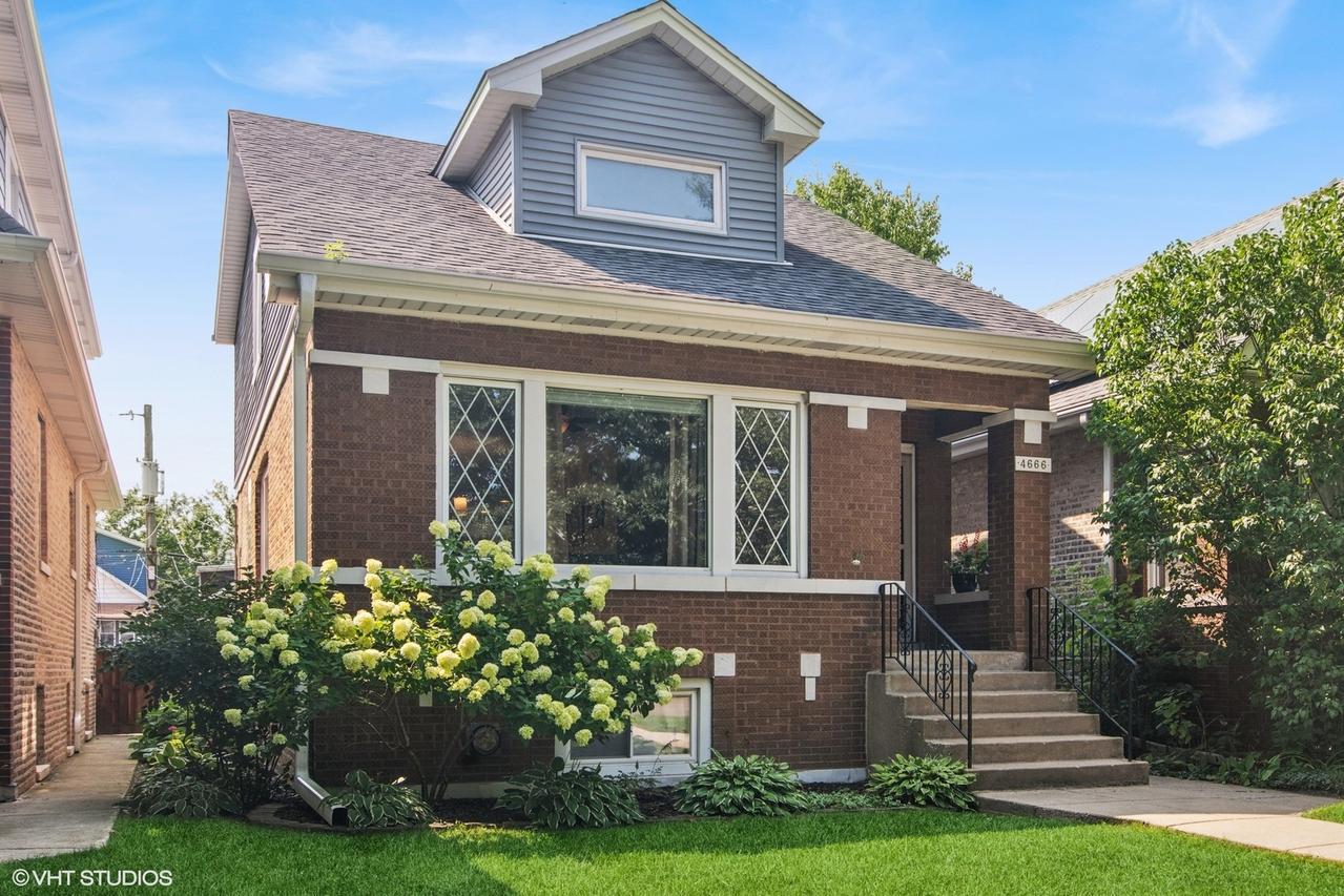 4666 N Leclaire Ave., Chicago, IL 60630