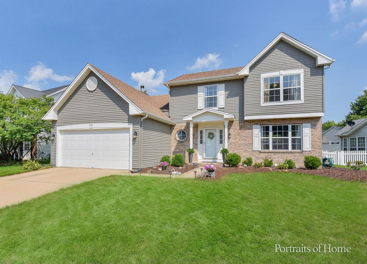 552 Lakeview Dr., Oswego, IL 60543