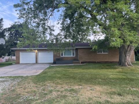 3828 E Lakeview Dr., Kankakee, IL 60901