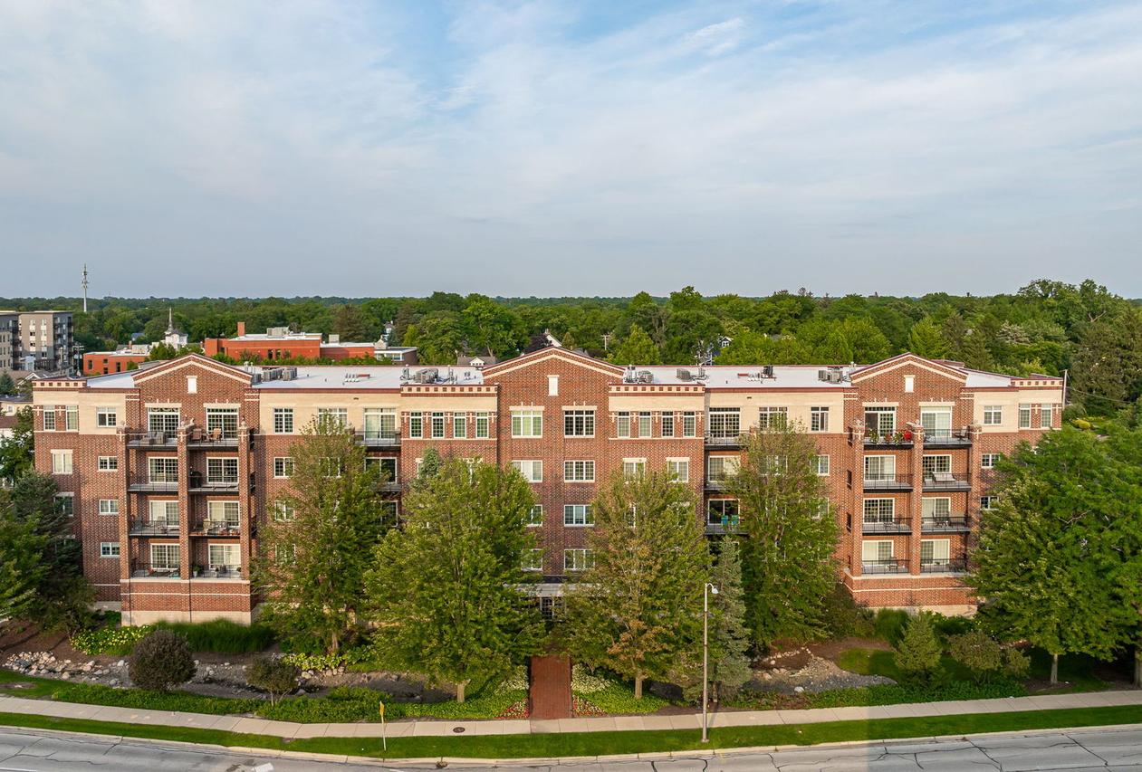 5329 Main St. #502, Downers Grove, IL 60515