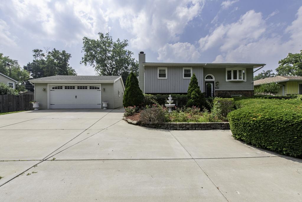 [Address Hidden by Seller], North Chicago, IL 60064