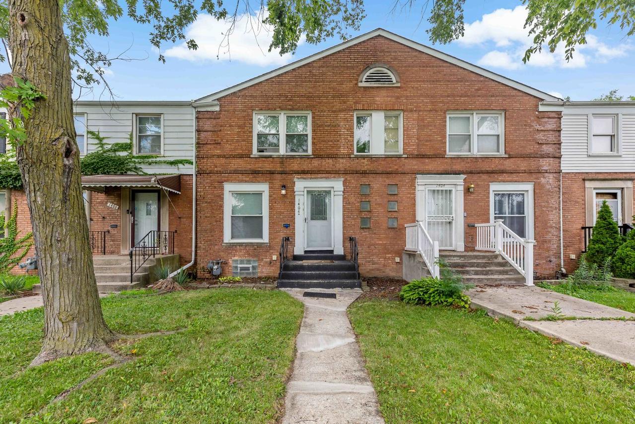1404 Wentworth Ave. #1, Calumet City, IL 60409