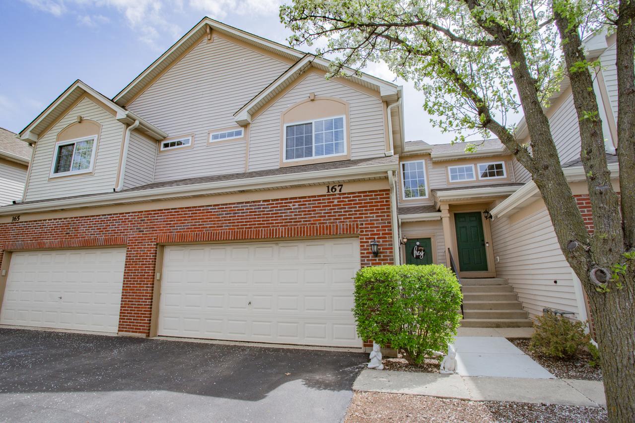 167 Southwicke Dr., Streamwood, IL 60107