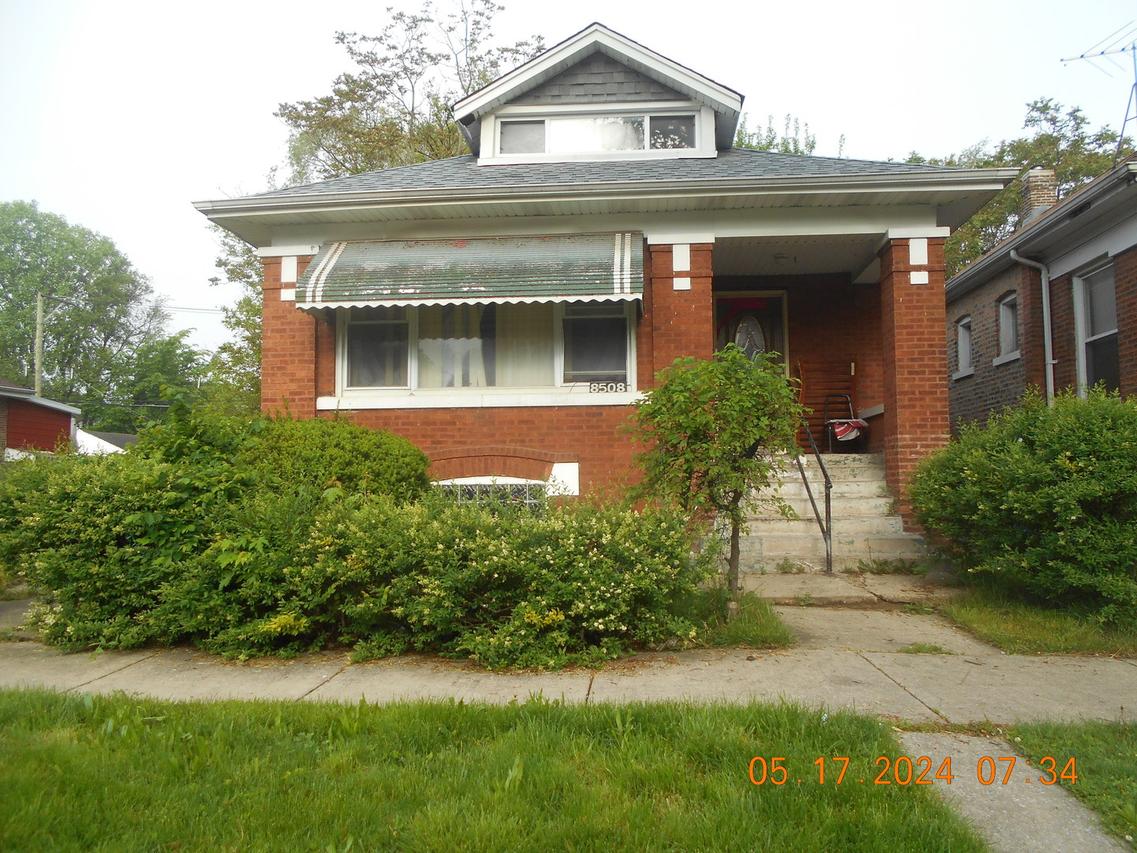 8508 S May St., Chicago, IL 60620