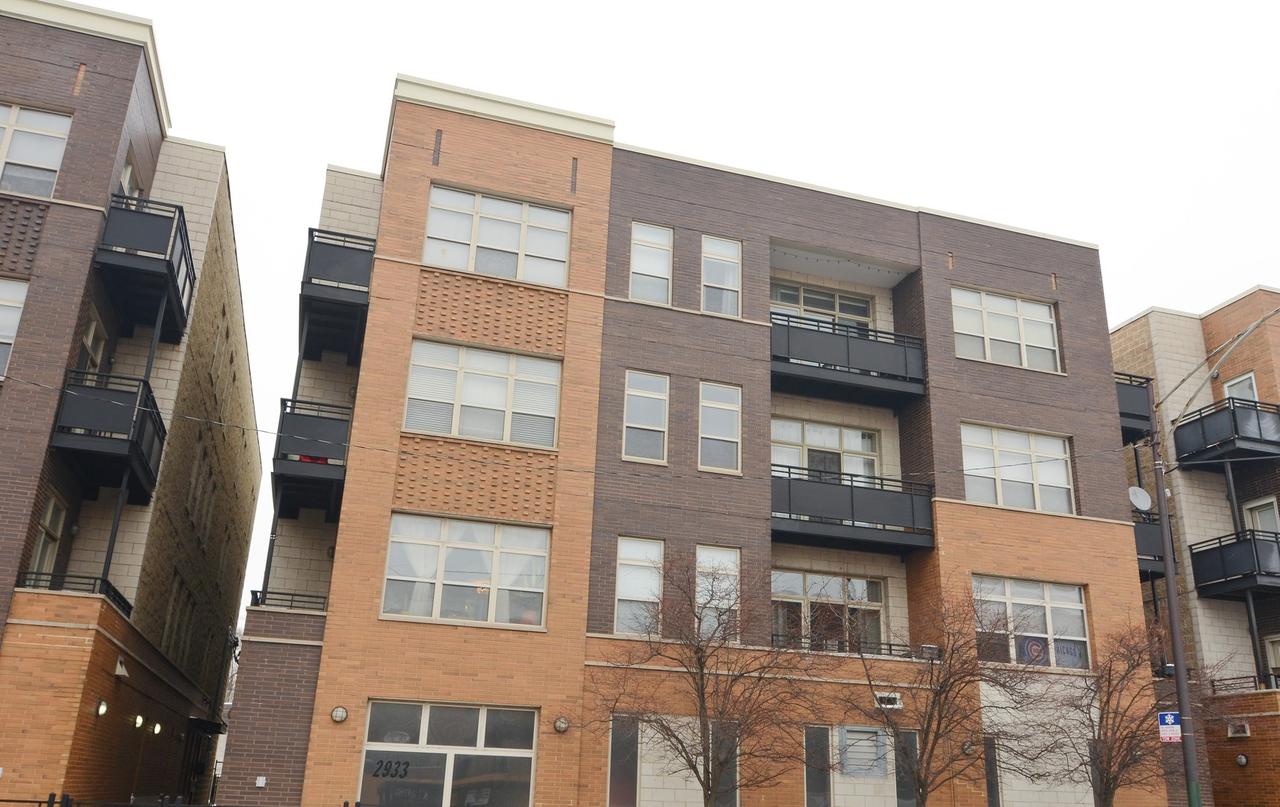 2933 N Clybourn Ave. #204, Chicago, IL 60618