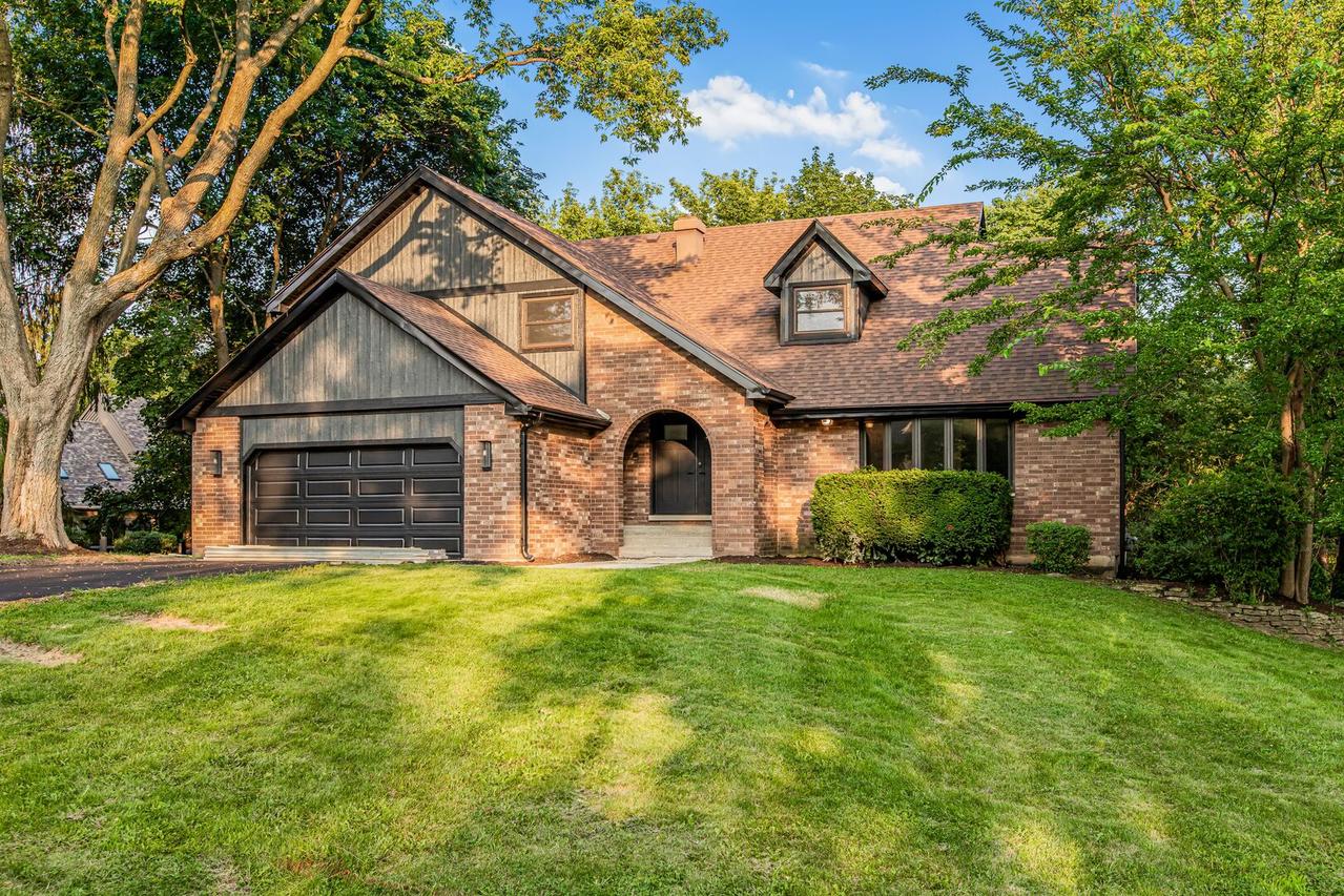 5N683 Ravine Dr., St. Charles, IL 60175