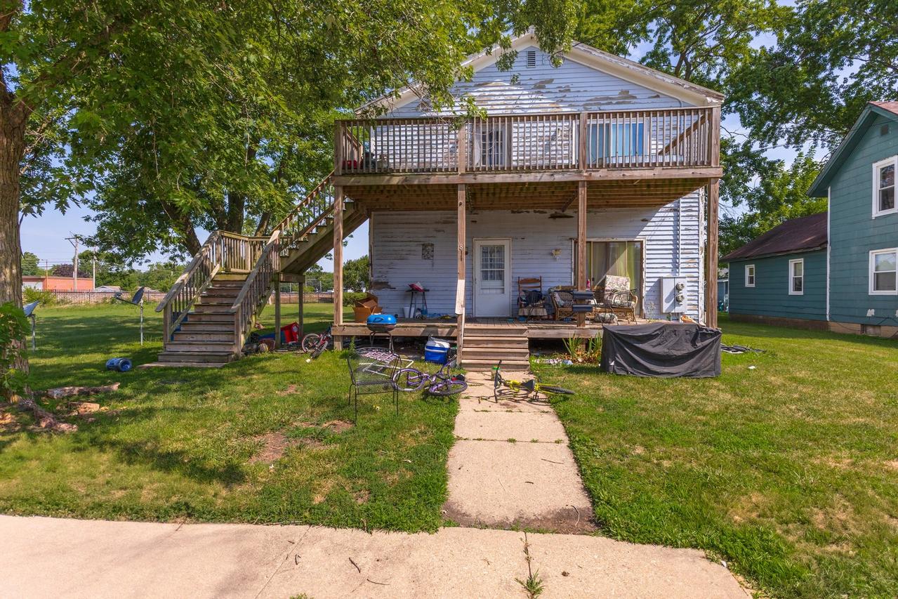 811 W South St., Pontiac, IL 61764