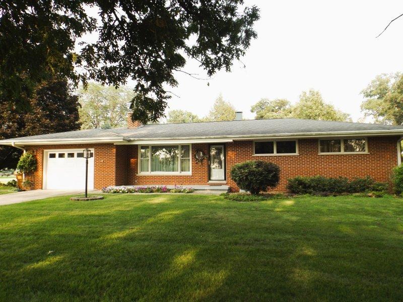 340 Tree Ln., Prophetstown, IL 61277