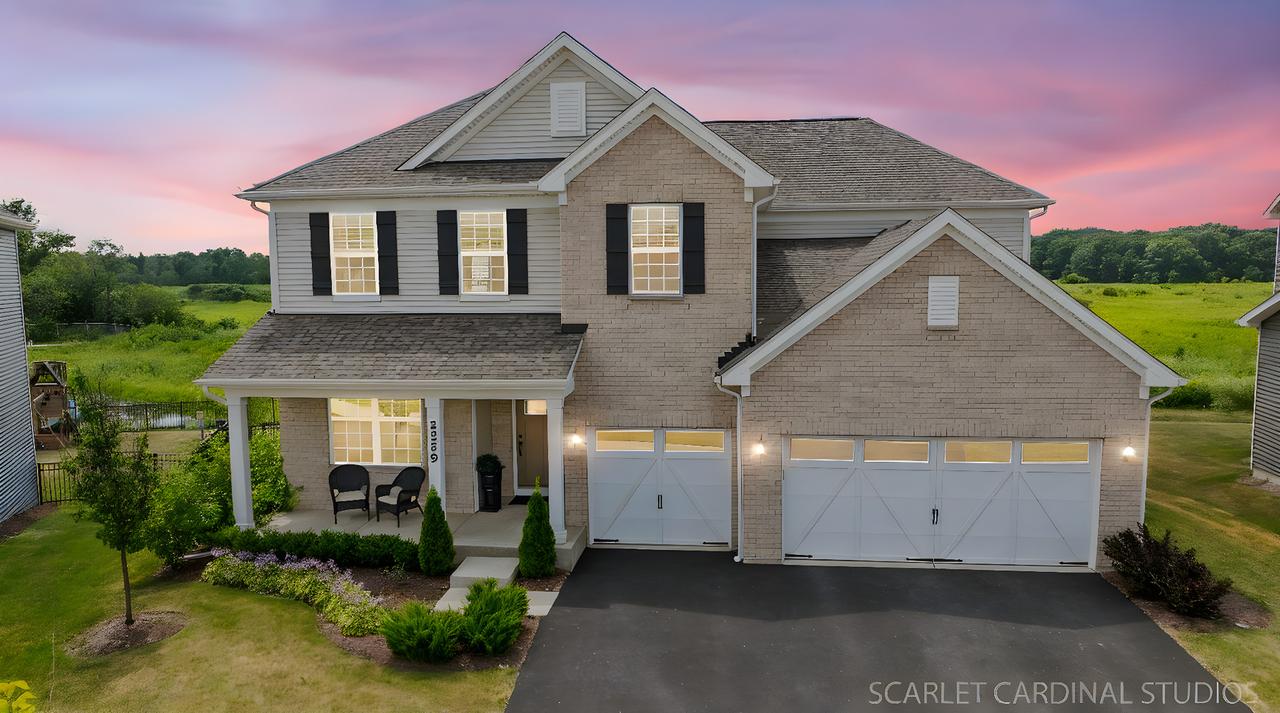 2559 Weatherbee Ln., Naperville, IL 60563