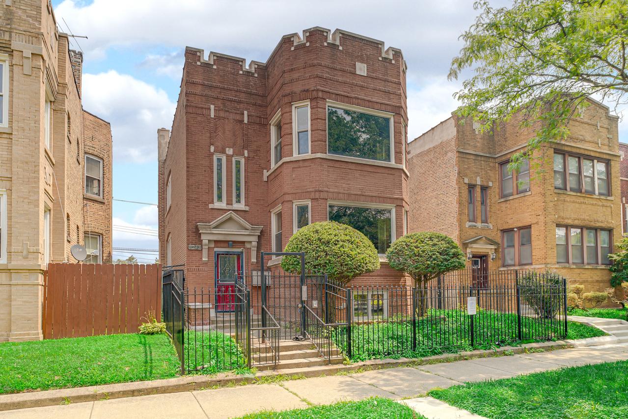 8243 S Green St., Chicago, IL 60620