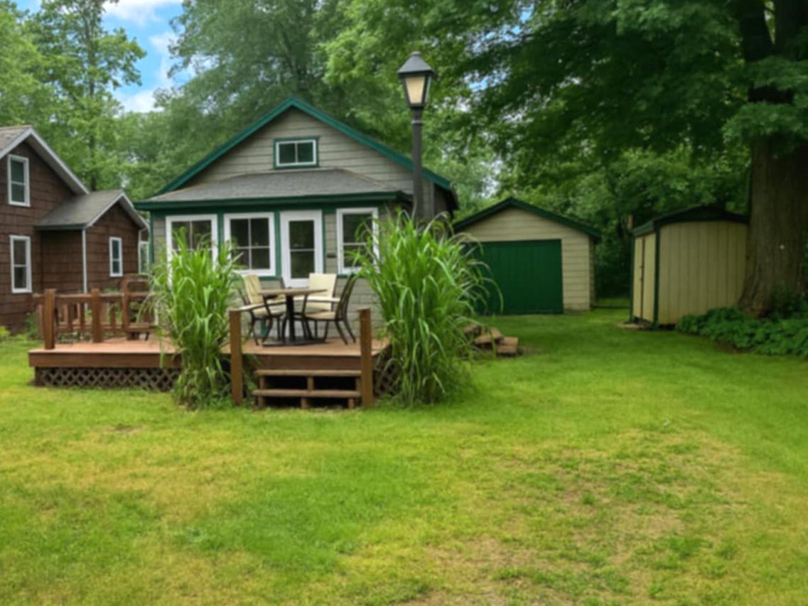 8716 E River South Rd., Momence, IL 60954