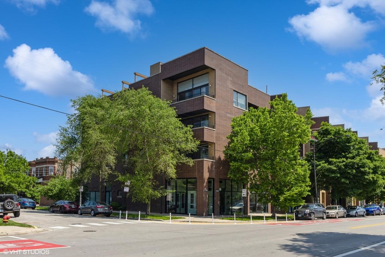 2822 W Chicago Ave. #2E, Chicago, IL 60622