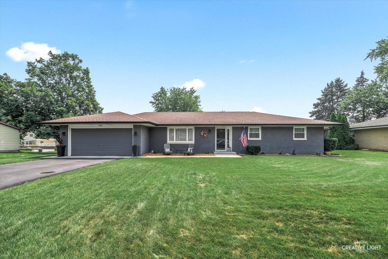2820 Gifford Pl., New Lenox, IL 60451