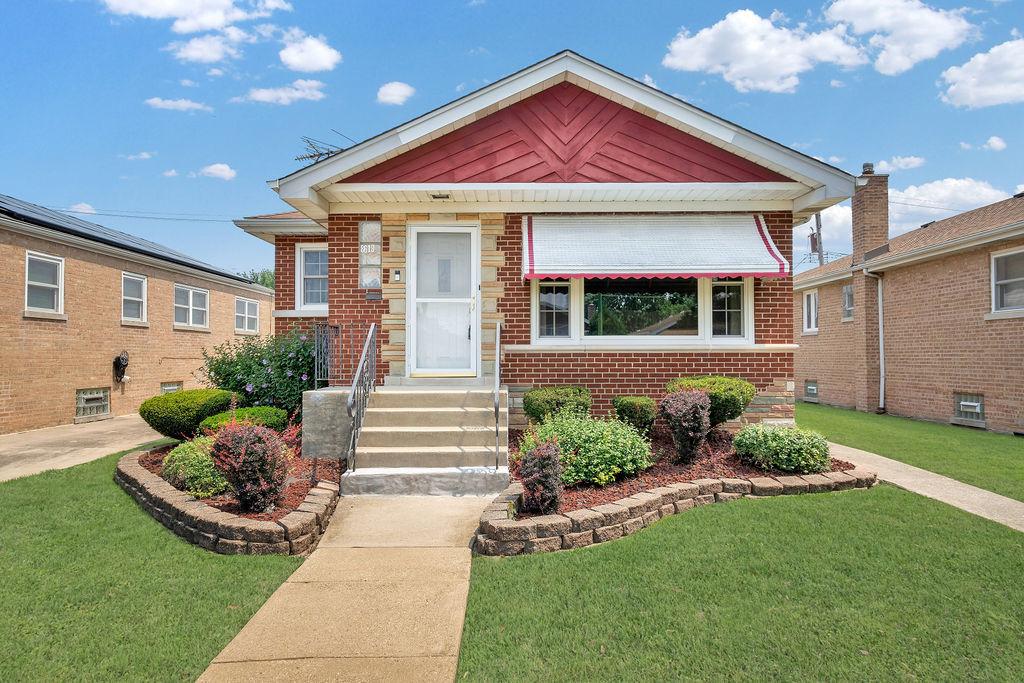 8613 S Kolin Ave., Chicago, IL 60652
