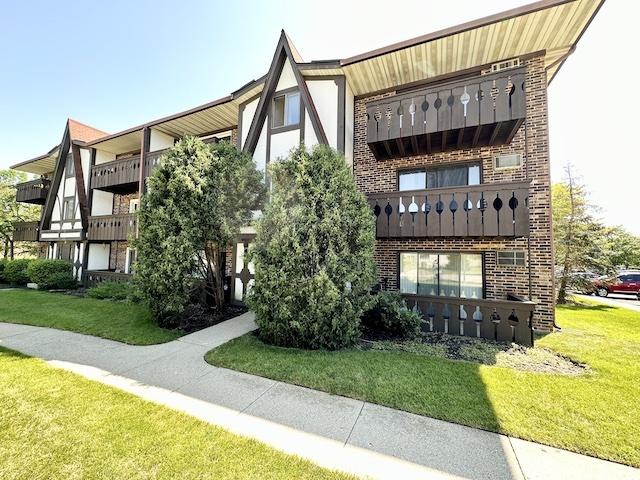 15 Crestview Ln. #4, Vernon Hills, IL 60061