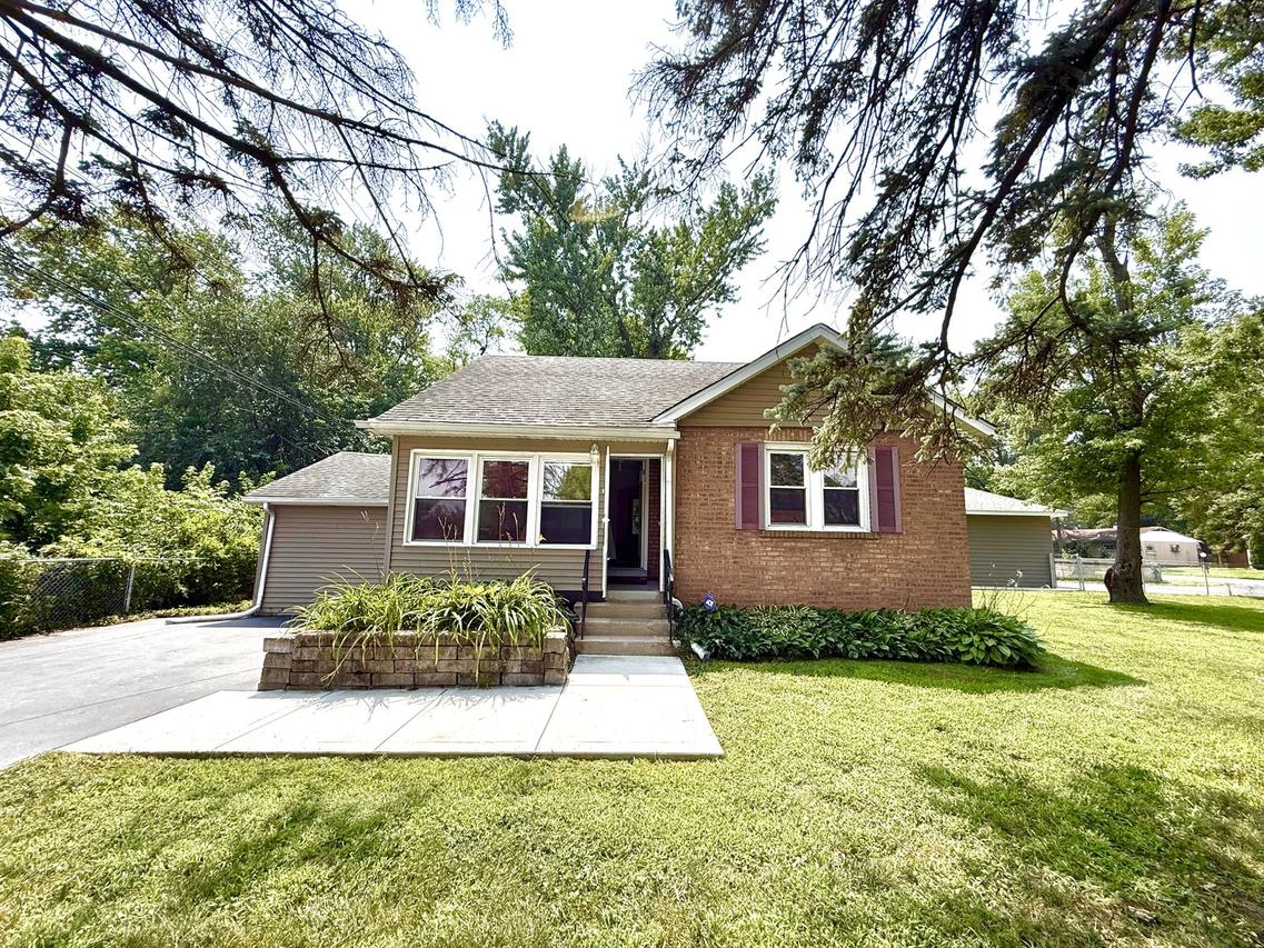 3217 W 163rd St., Markham, IL 60428