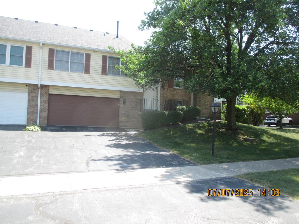 10119 Cambridge Dr., Mokena, IL 60448