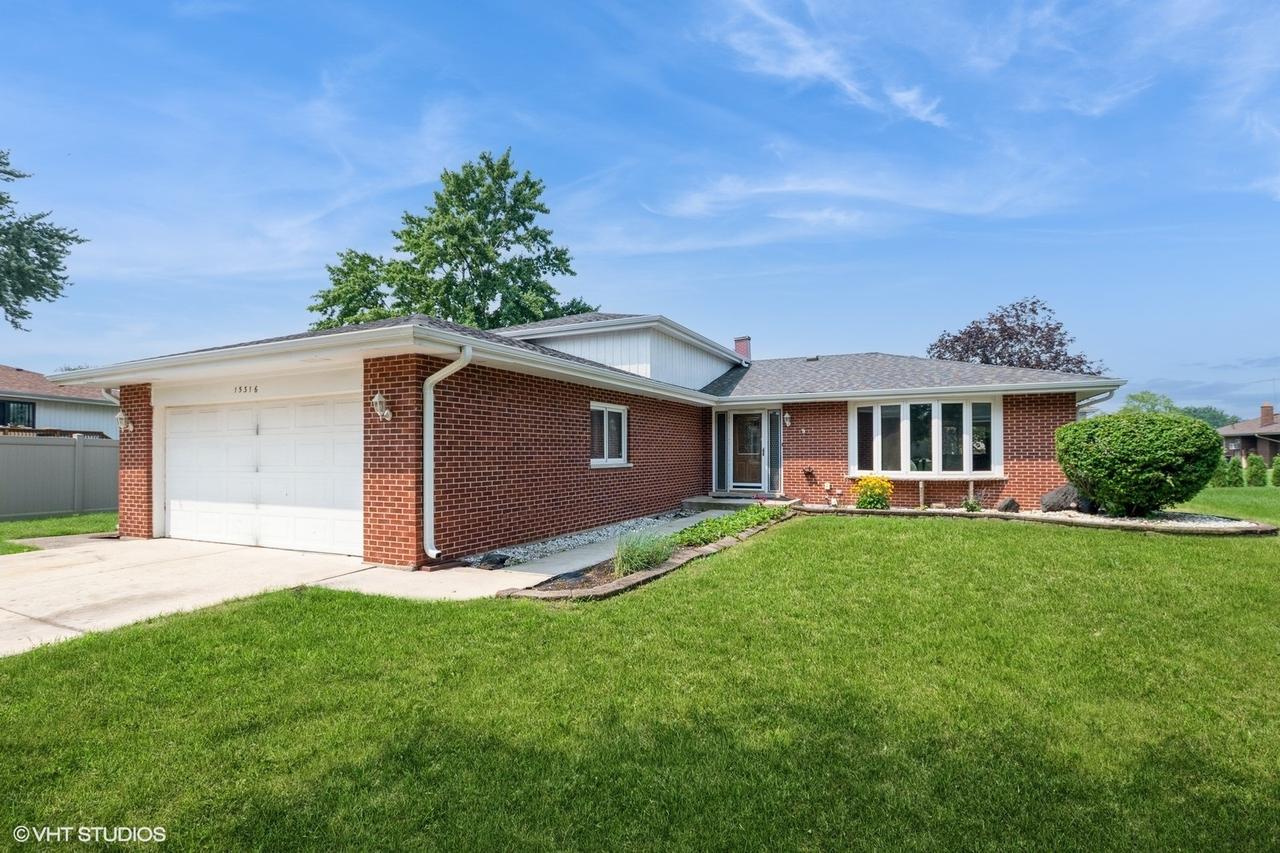 15316 Woodmar Dr., Orland Park, IL 60462