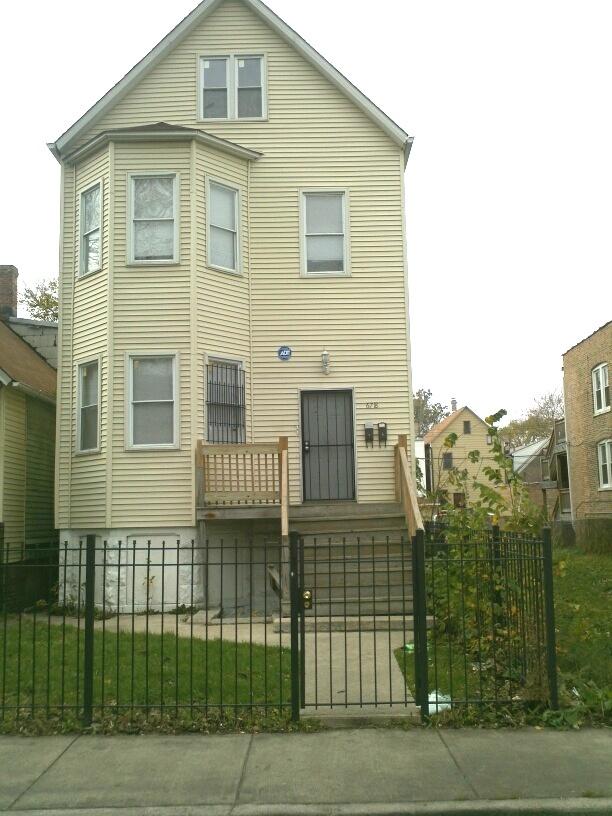 [Address Hidden by Seller], Chicago, IL 60621