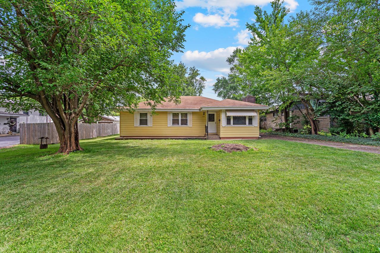420 Siegmund St., Joliet, IL 60433