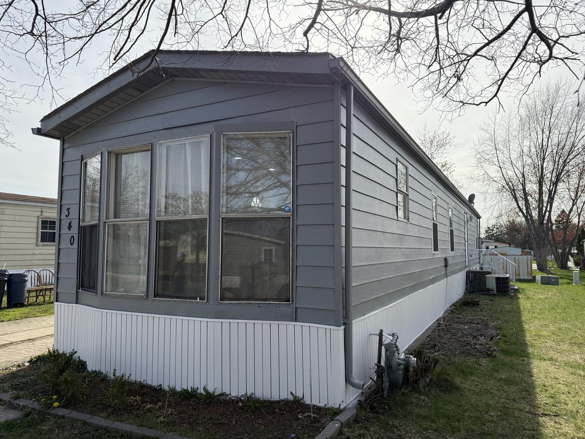 340 Tullamore Ter., Matteson, IL 60443