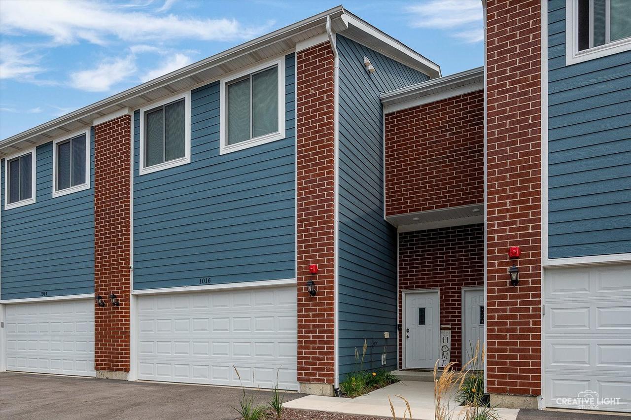 1016 Gillespie Ln., Yorkville, IL 60560
