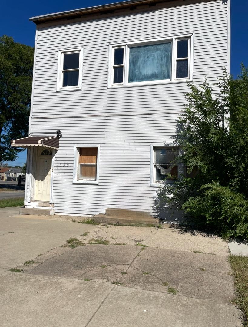 13301 S Burley Ave., Chicago, IL 60633