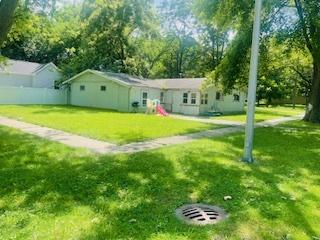 1311 N Walnut St., Champaign, IL 61820