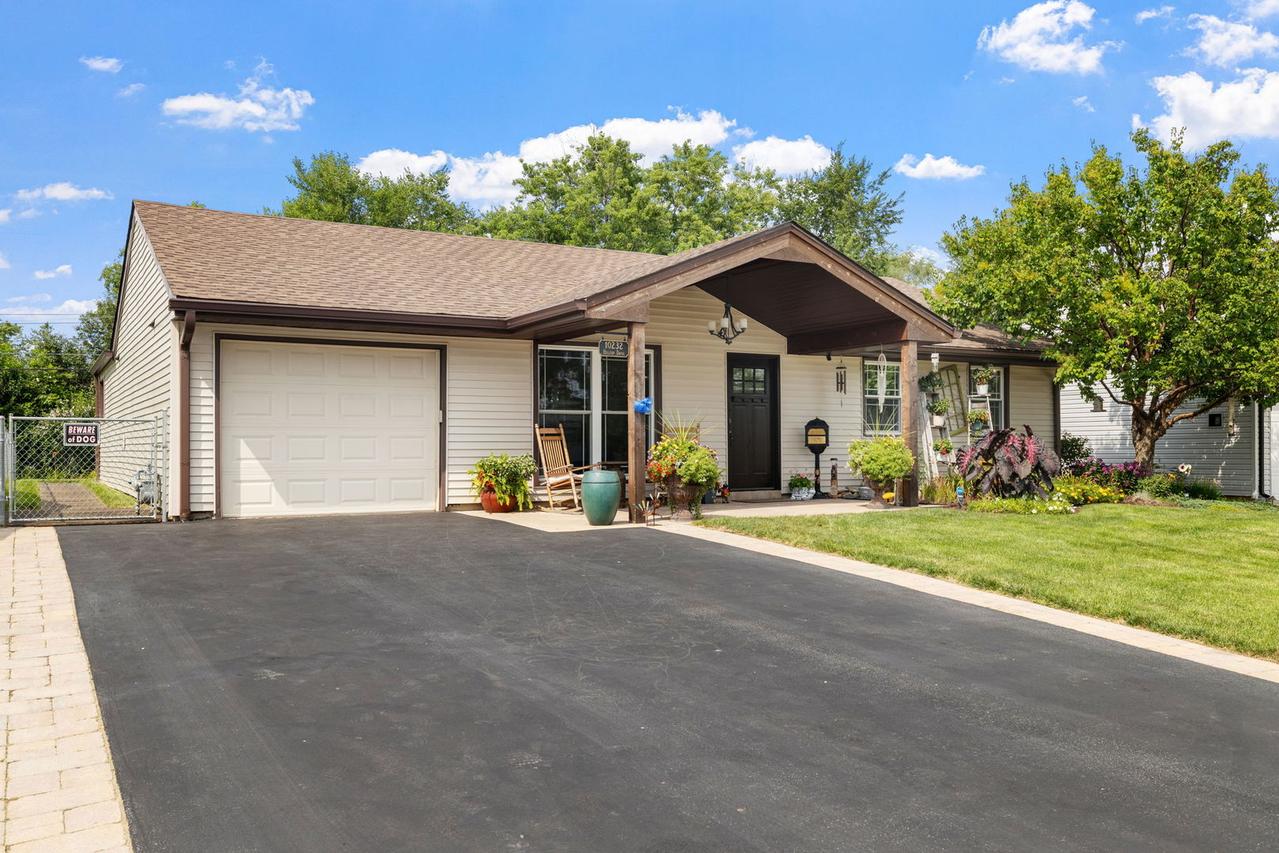 10232 Hilltop Dr., Orland Park, IL 60462