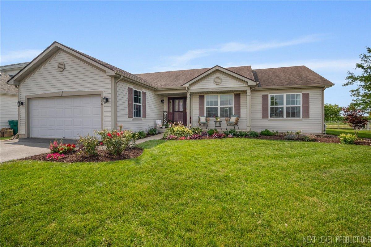 926 Water Stone Way, Malta, IL 60150