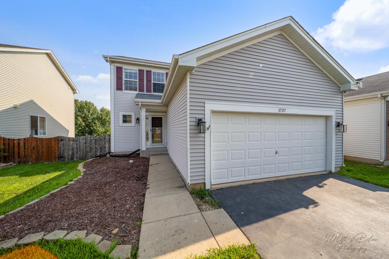 1737 S Fallbrook Dr., Round Lake, IL 60073