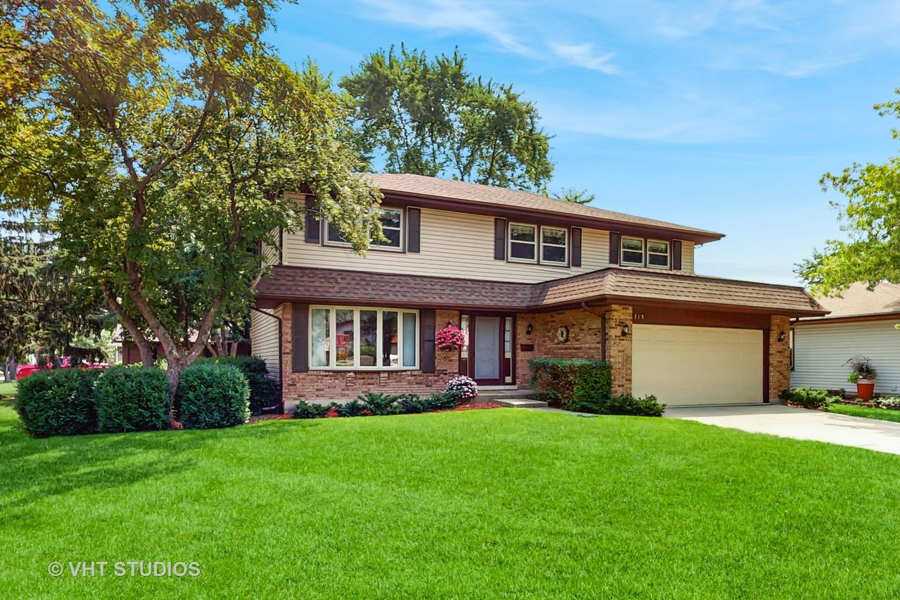 315 Ashwood Dr., Schaumburg, IL 60193