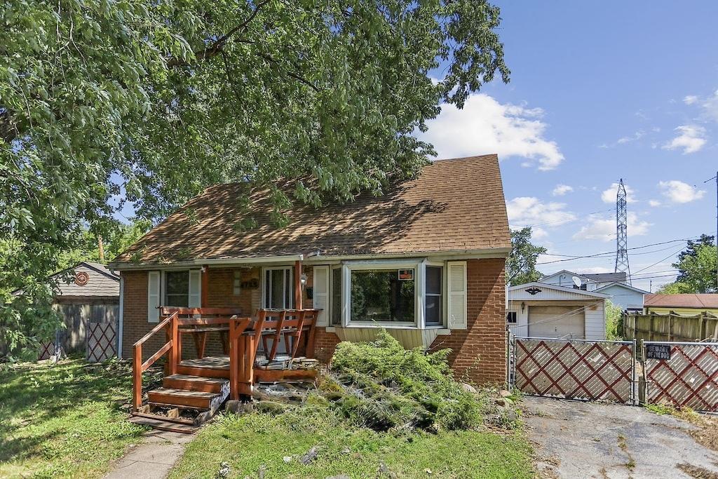 6755 Maple Ct., Bridgeview, IL 60455