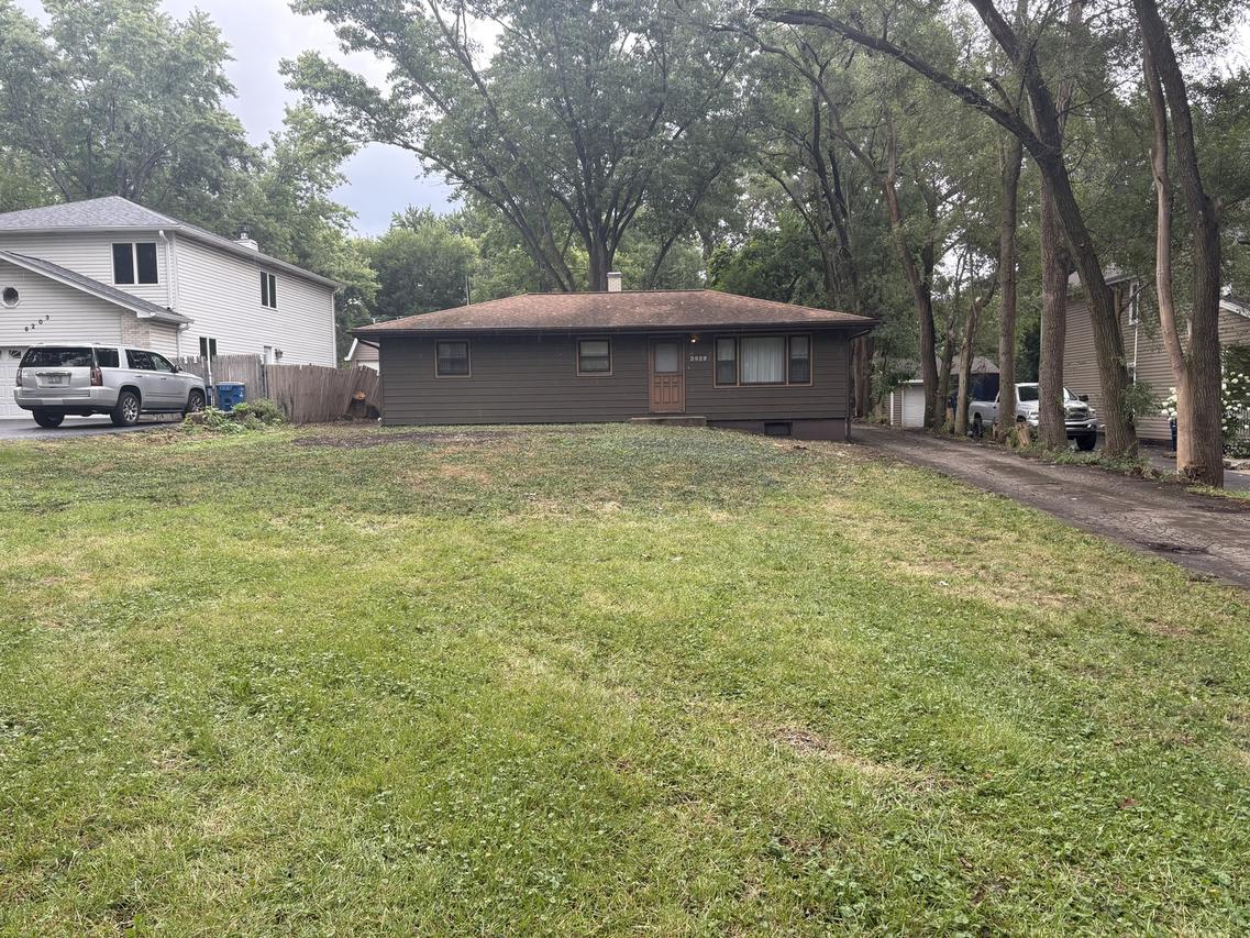 6205 Belmont Rd., Downers Grove, IL 60516