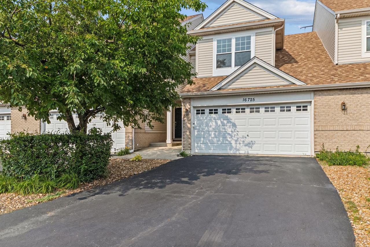 16725 Hazelwood Dr., Plainfield, IL 60586
