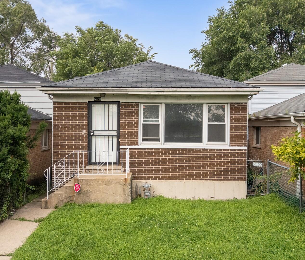 5330 S Wallace St., Chicago, IL 60609