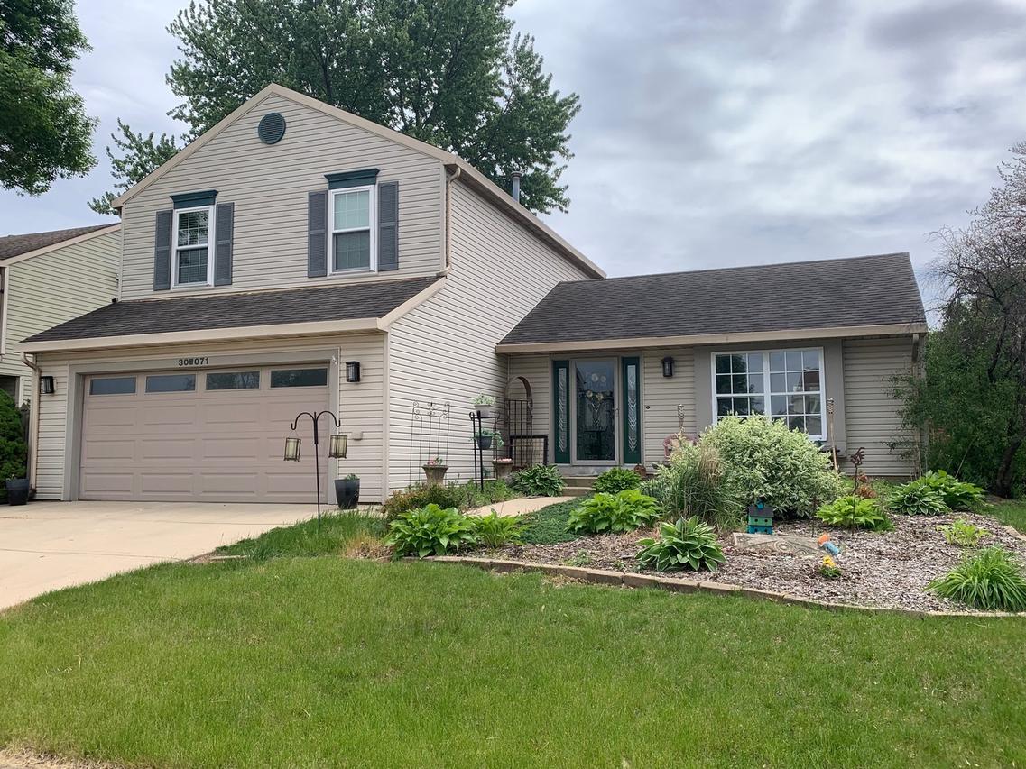 30W071 Kensington Dr., Warrenville, IL 60555