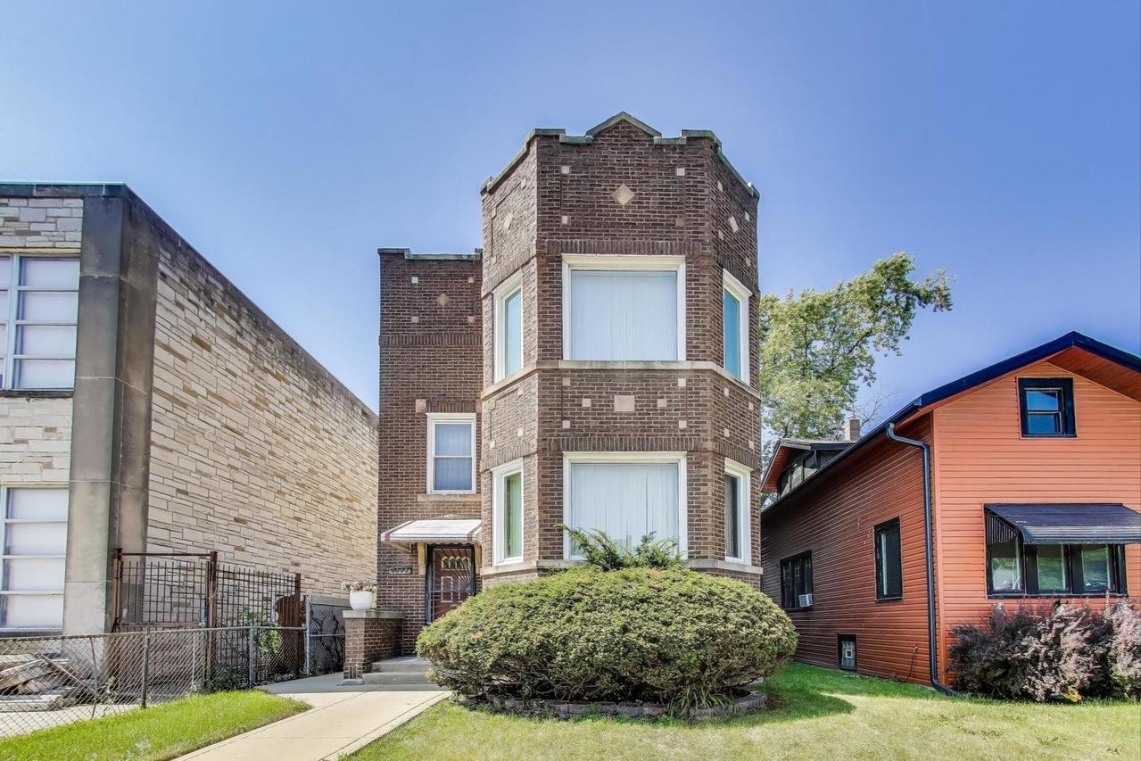 1338 N Massasoit Ave., Chicago, IL 60651