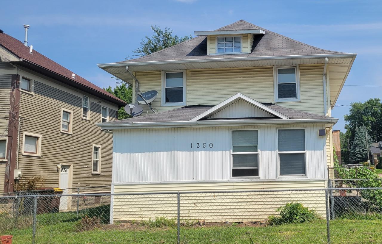 1350 Greenwood Ave., Rockford, IL 61107