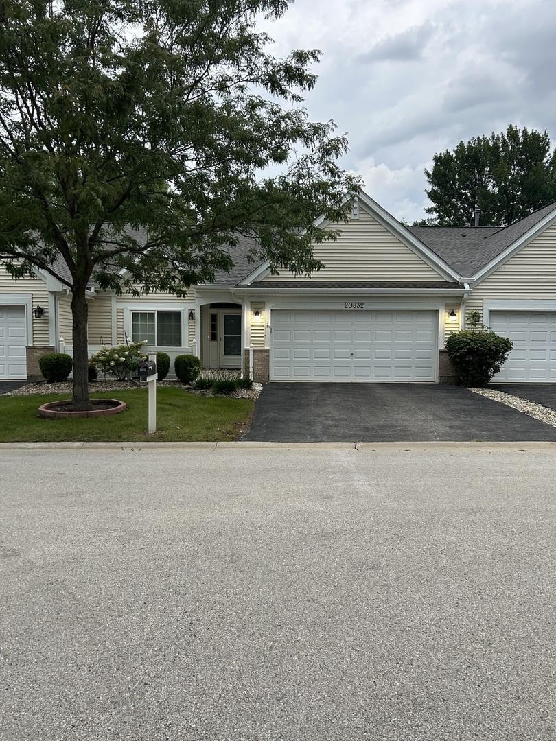 20832 W Chinaberry Ct., Plainfield, IL 60544