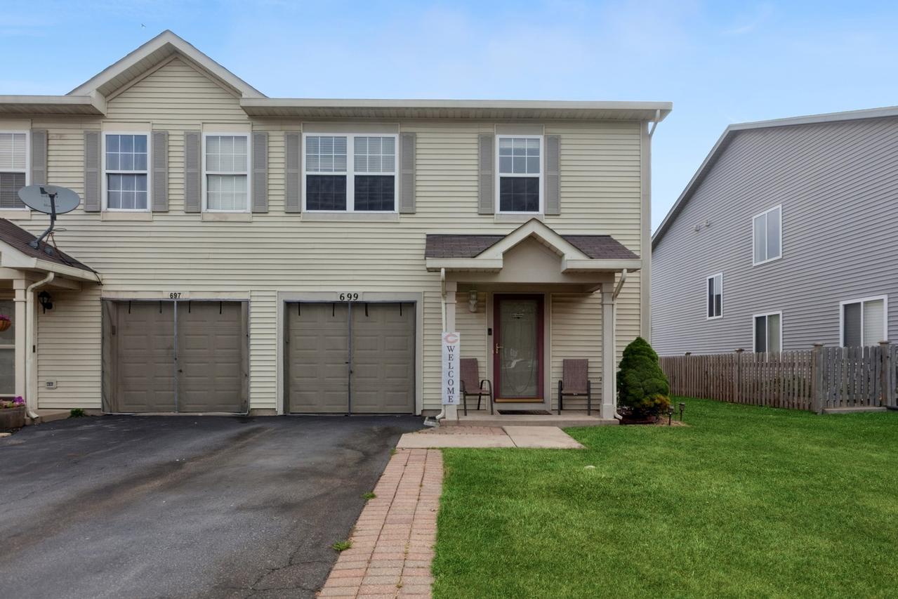 699 S Shannon Dr., Romeoville, IL 60446