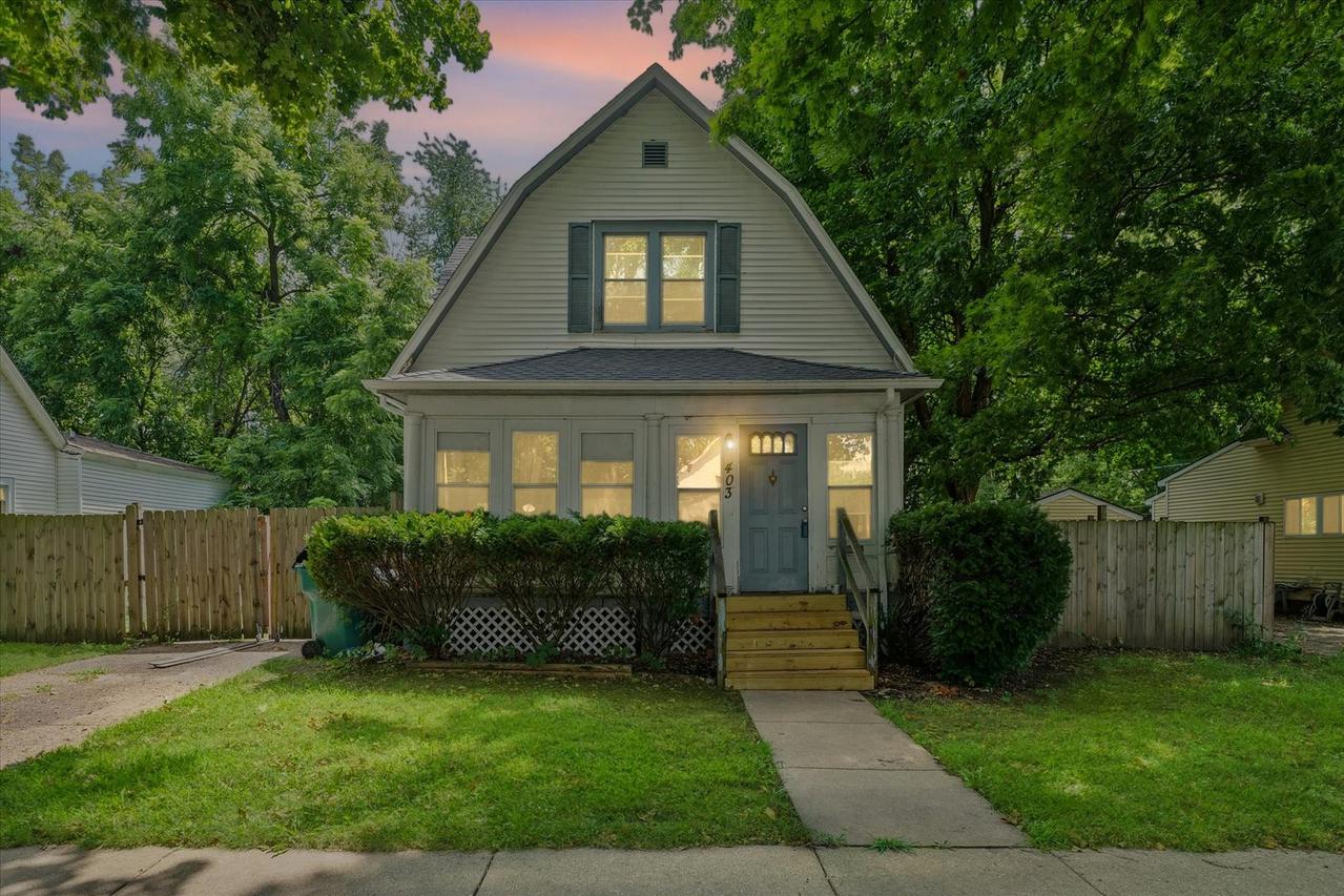 403 W Beardsley Ave., Champaign, IL 61820