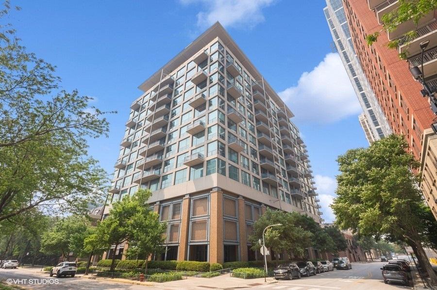 125 E 13th St. #1013, Chicago, IL 60605