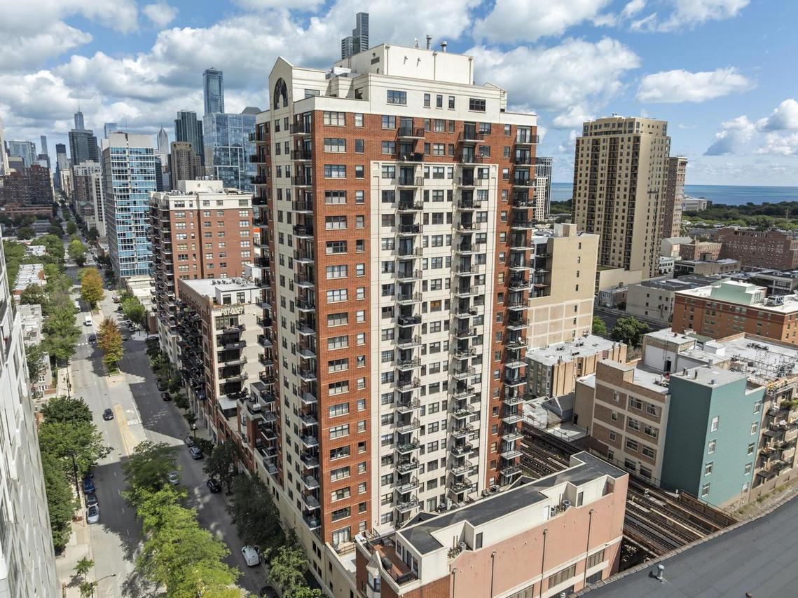 1529 S State St. #PH1, Chicago, IL 60605