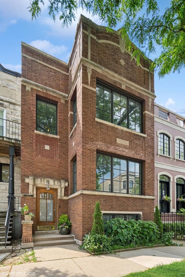 3834 N Lakewood Ave., Chicago, IL 60613